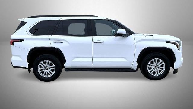 2025 Toyota Sequoia SR5