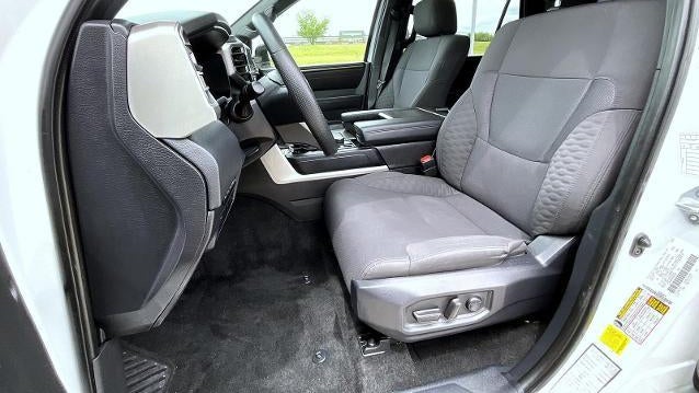 2025 Toyota Sequoia SR5