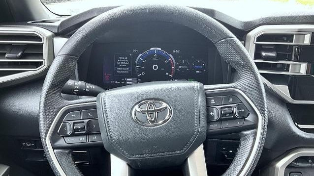 2025 Toyota Sequoia SR5