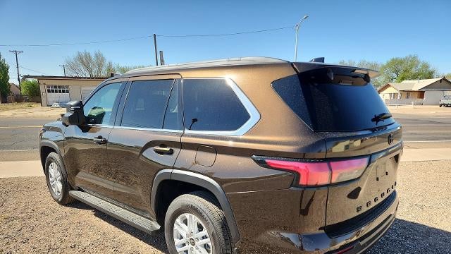 2023 Toyota Sequoia SR5