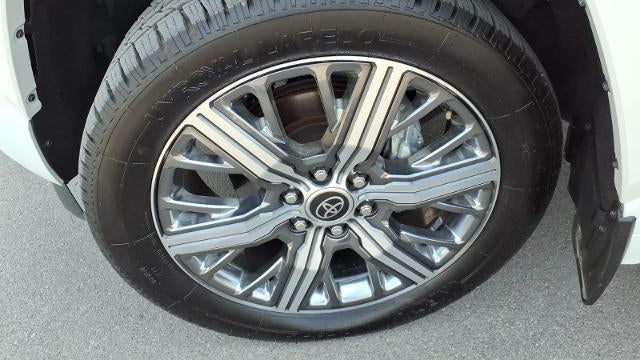 2023 Toyota Sequoia SR5