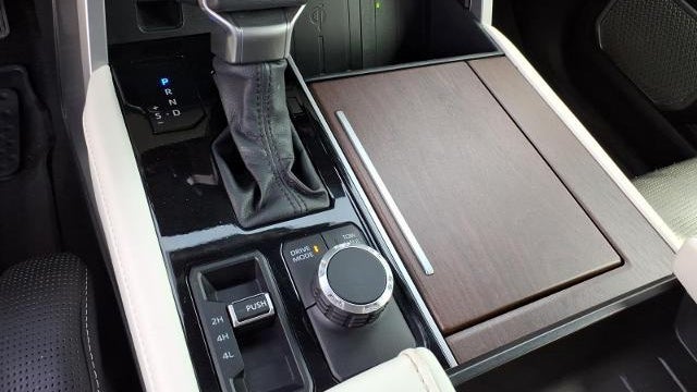 2023 Toyota Sequoia SR5