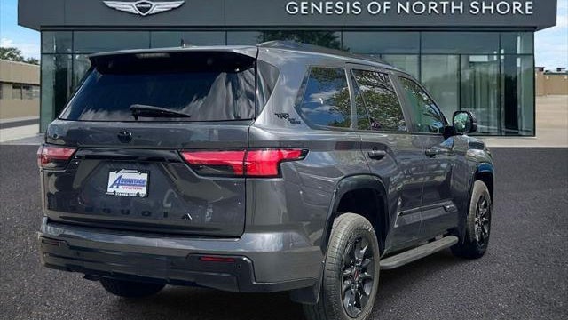 2024 Toyota Sequoia Platinum