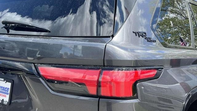 2024 Toyota Sequoia Platinum