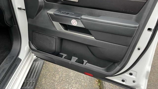 2025 Toyota Sequoia SR5