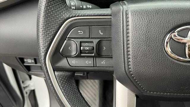 2025 Toyota Sequoia SR5