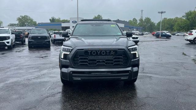 2026 Toyota Sequoia SR5