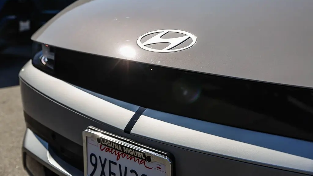 2026 Hyundai IONIQ 5 SE