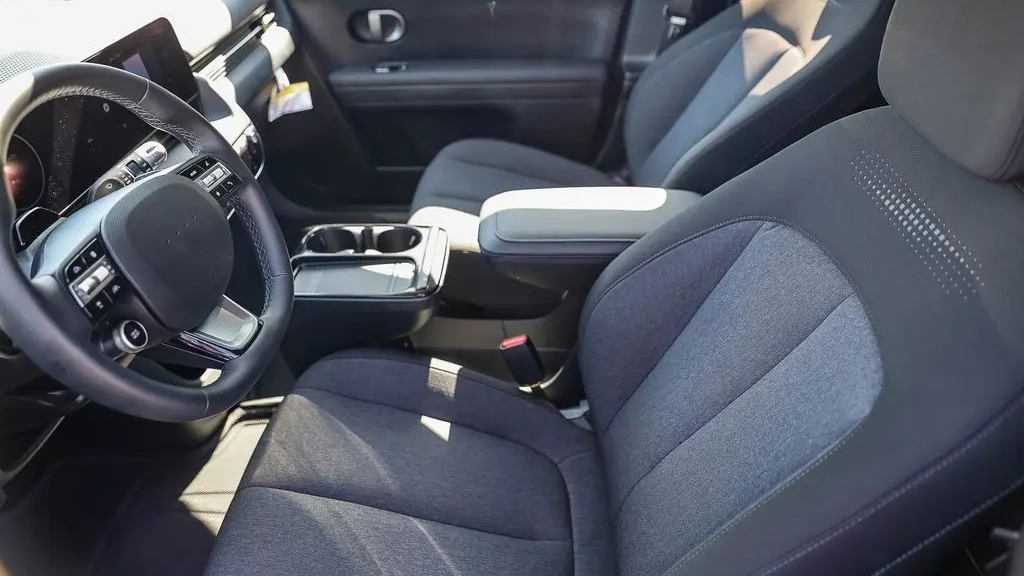2026 Hyundai IONIQ 5 SE