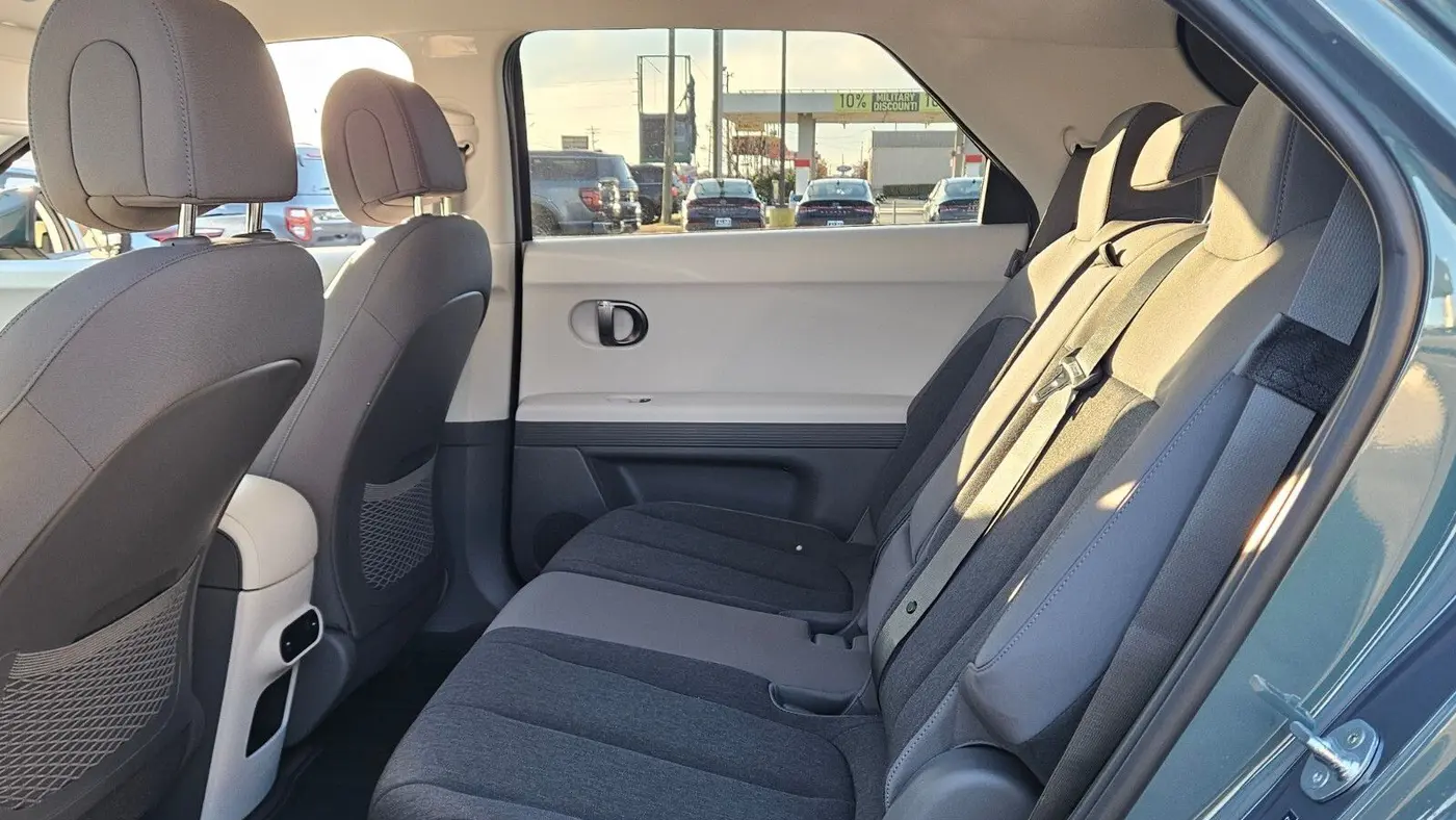 2026 Hyundai IONIQ 5 SE