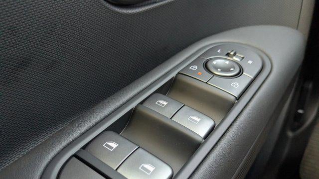 2025 Hyundai IONIQ 5 SE