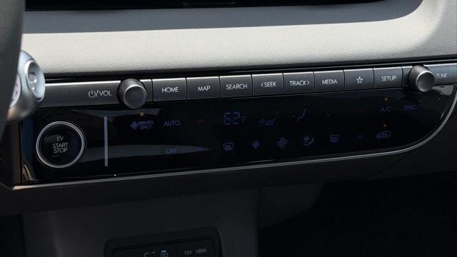 2026 Hyundai IONIQ 5 SE