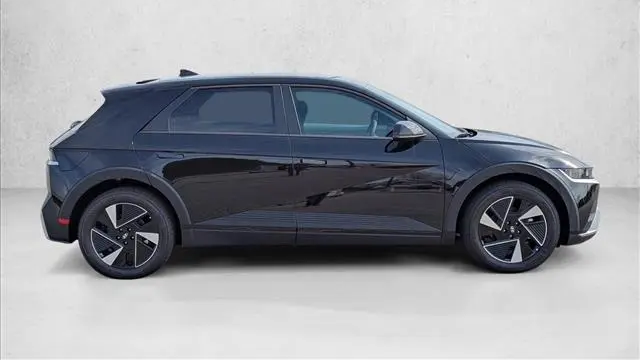 2026 Hyundai IONIQ 5 SE