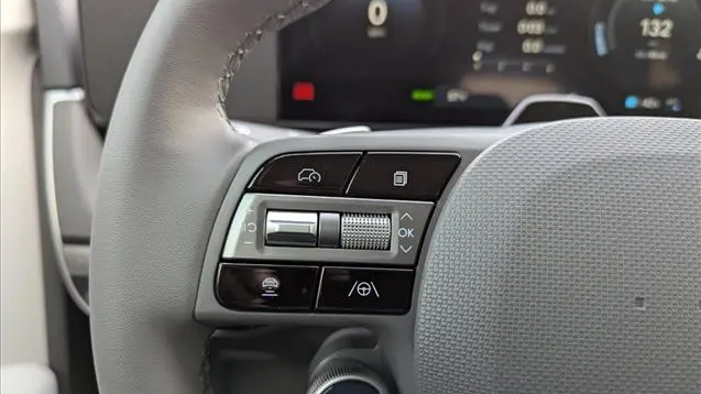 2026 Hyundai IONIQ 5 SE