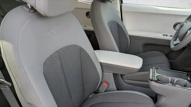 2026 Hyundai IONIQ 5 SE