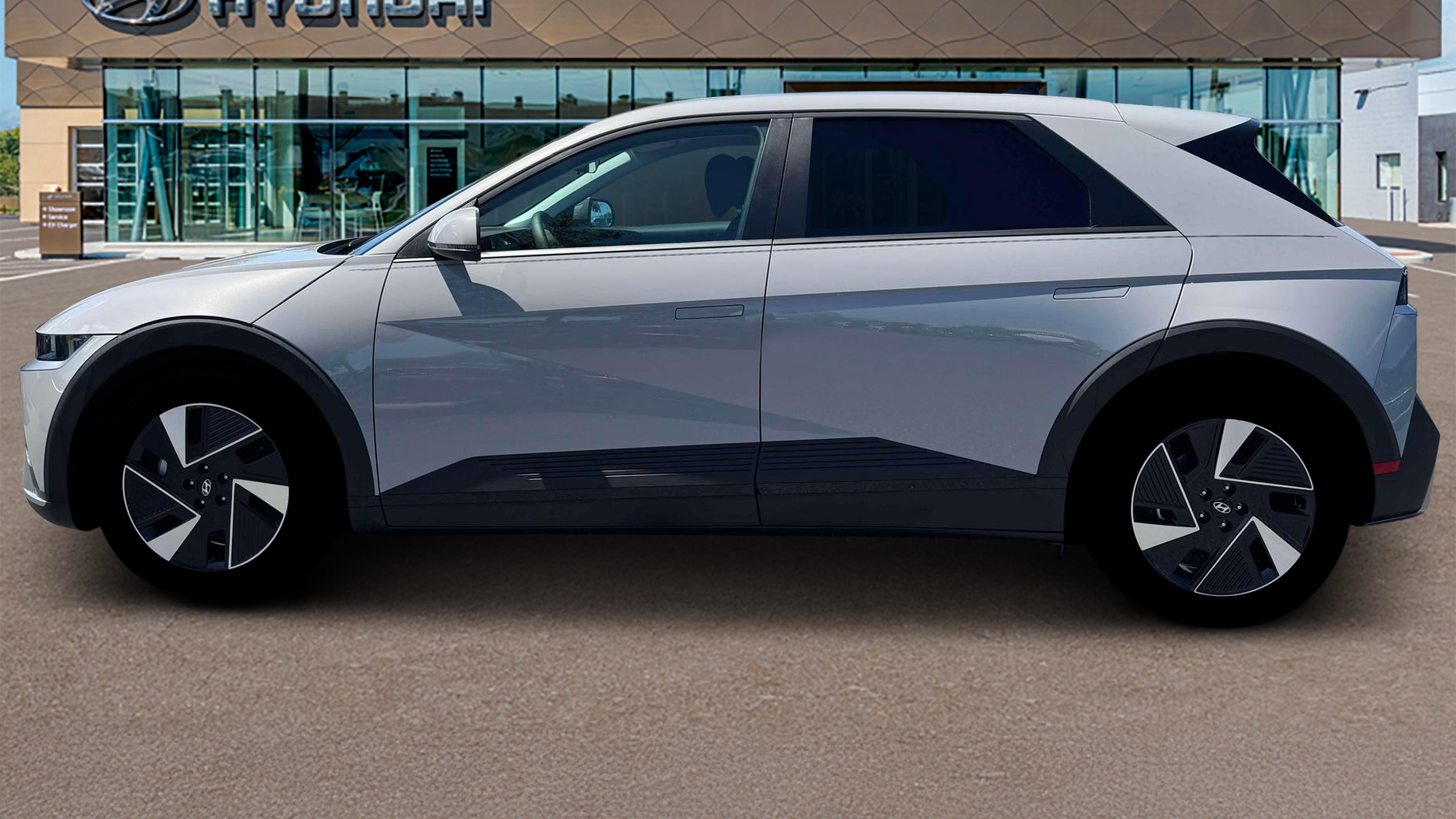2025 Hyundai IONIQ 5 SE