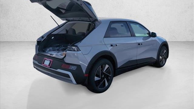 2026 Hyundai IONIQ 5 SE