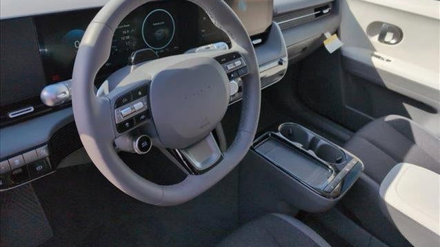 2026 Hyundai IONIQ 5 SE