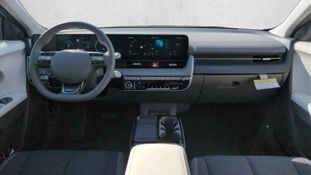2026 Hyundai IONIQ 5 SE