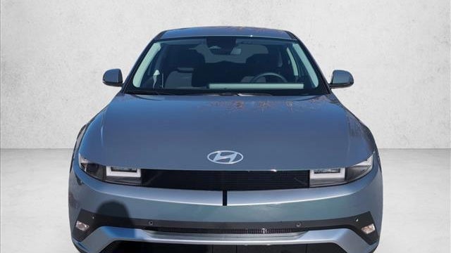 2026 Hyundai IONIQ 5 SE