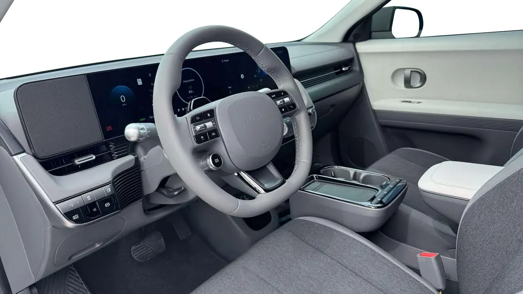 2026 Hyundai IONIQ 5 SE