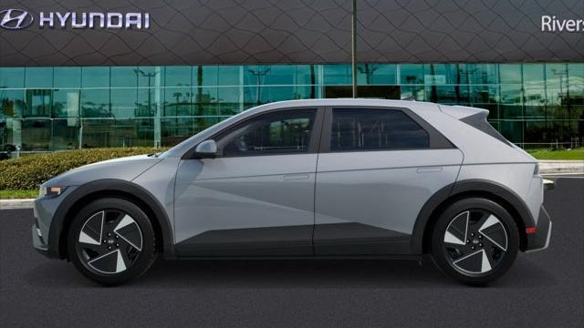 2026 Hyundai IONIQ 5 SE