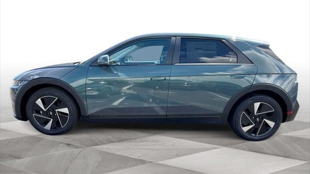 2025 Hyundai IONIQ 5 SE