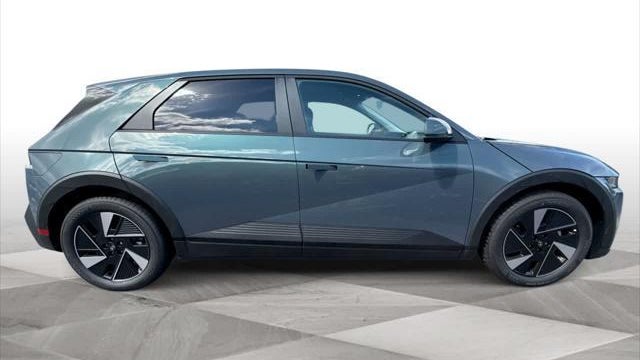 2025 Hyundai IONIQ 5 SE
