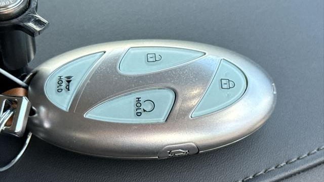 2025 Hyundai IONIQ 5 SE