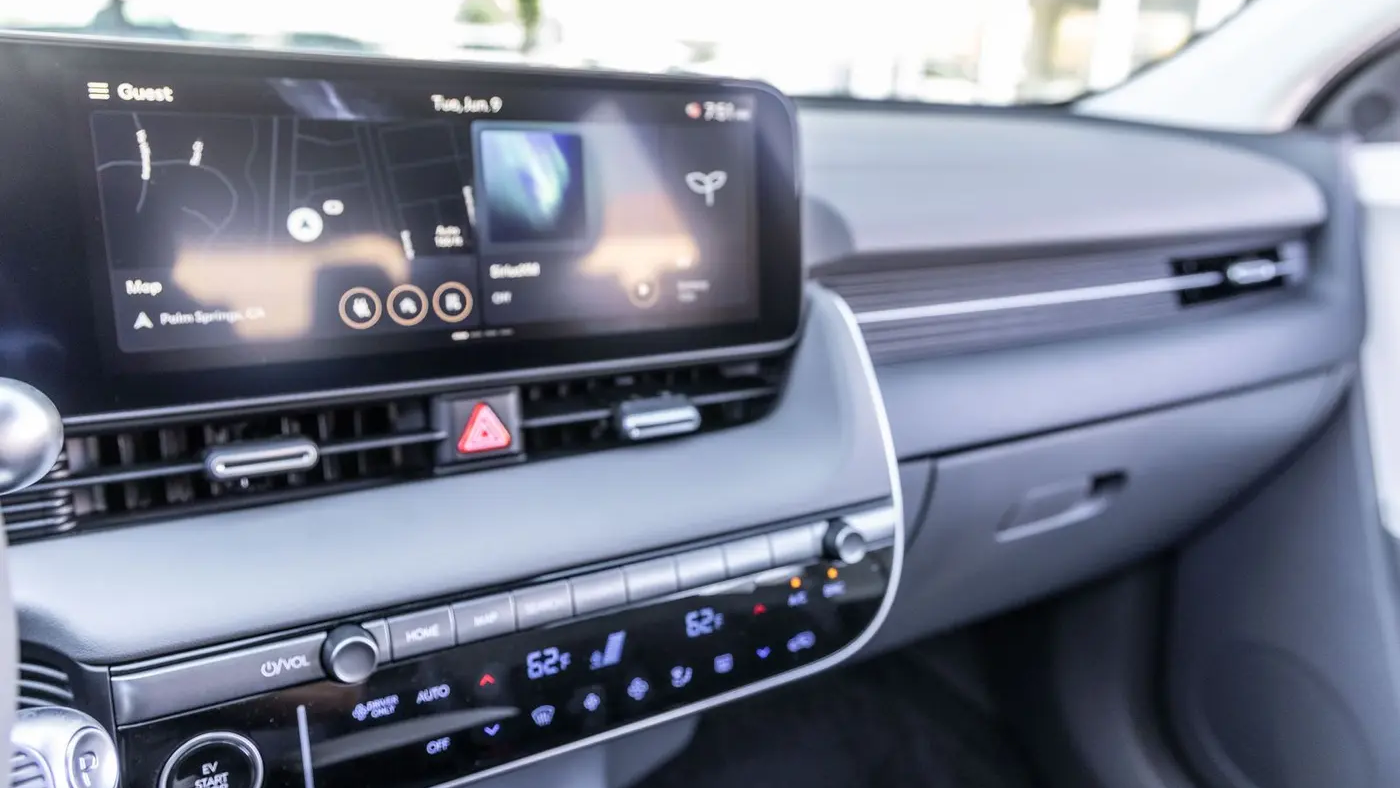 2026 Hyundai IONIQ 5 SE