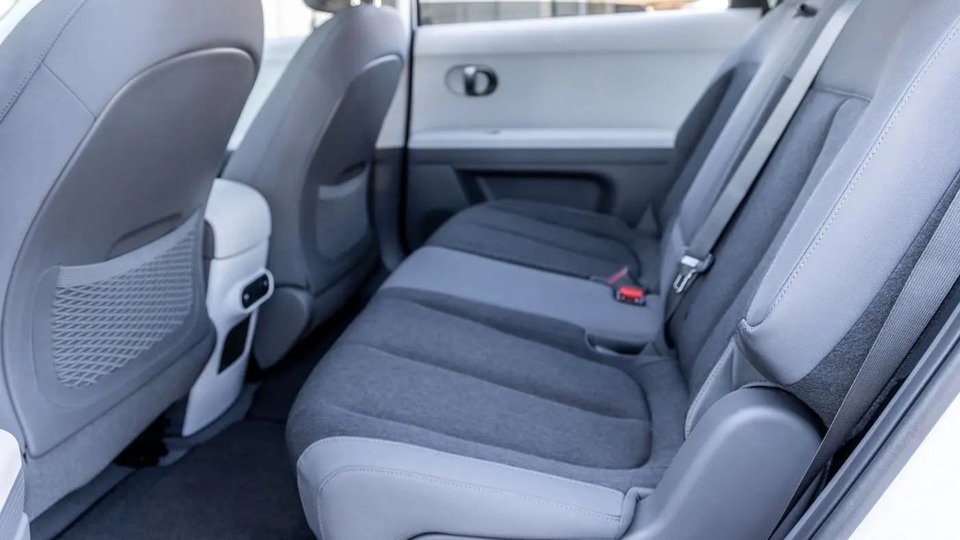 2026 Hyundai IONIQ 5 SE