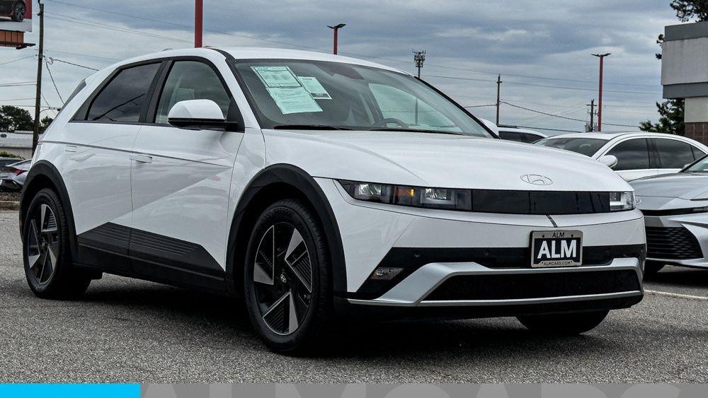 2025 Hyundai IONIQ 5 SE