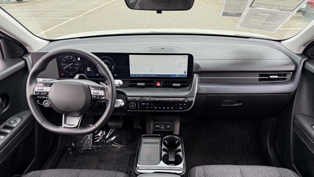 2025 Hyundai IONIQ 5 SE