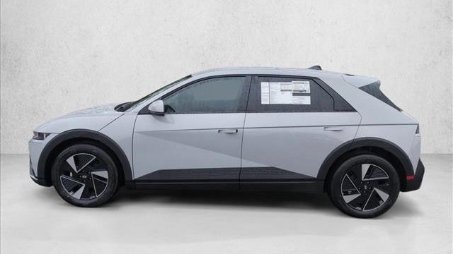 2026 Hyundai IONIQ 5 SE