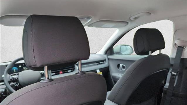 2026 Hyundai IONIQ 5 SE