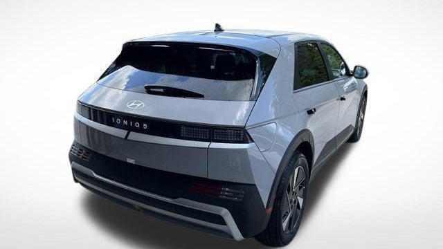 2026 Hyundai IONIQ 5 SE