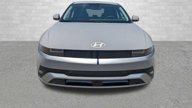 2025 Hyundai IONIQ 5 SE