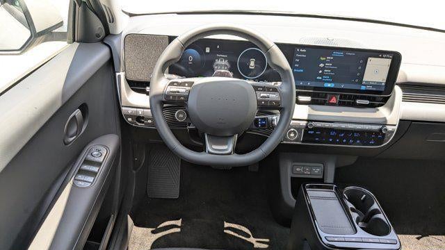 2025 Hyundai IONIQ 5 SE