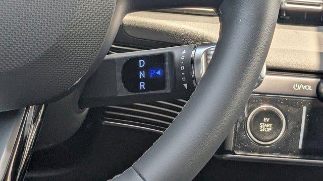 2025 Hyundai IONIQ 5 SE