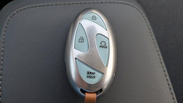 2025 Hyundai IONIQ 5 SE