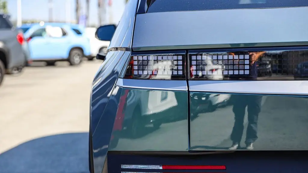 2026 Hyundai IONIQ 5 SE