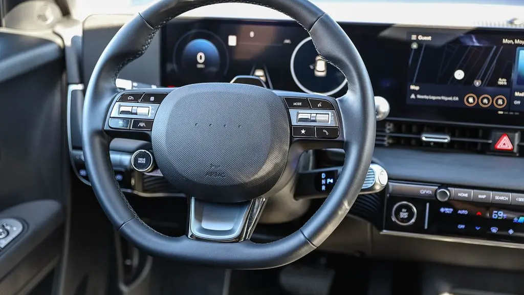 2026 Hyundai IONIQ 5 SE