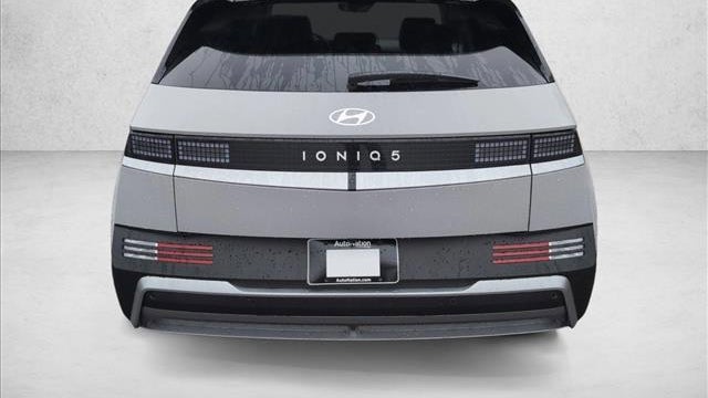 2026 Hyundai IONIQ 5 SE