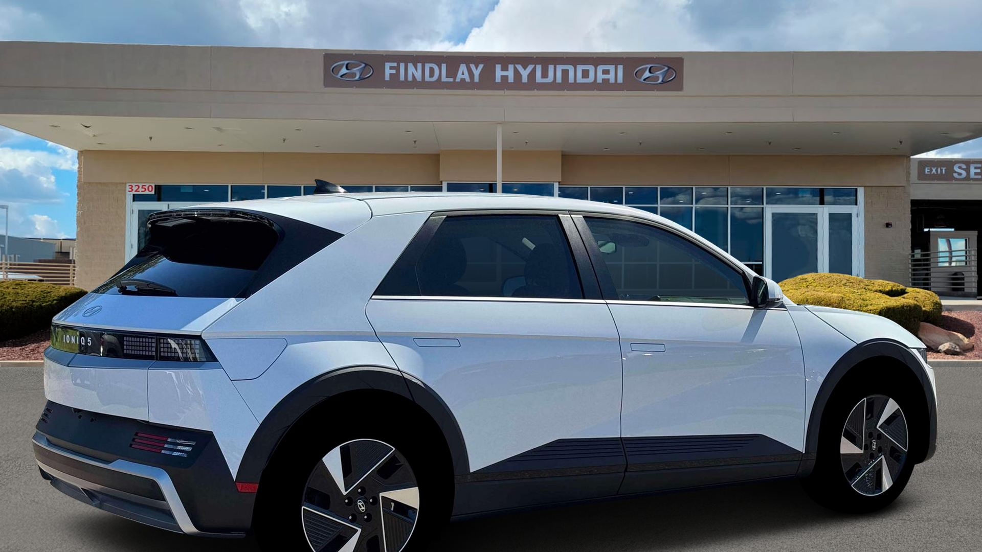 2026 Hyundai IONIQ 5 SE