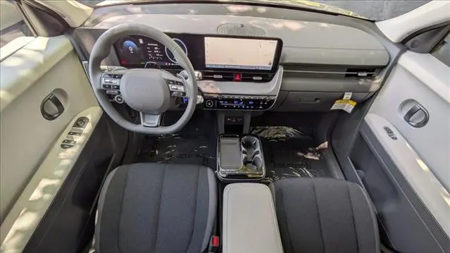 2025 Hyundai IONIQ 5 SE