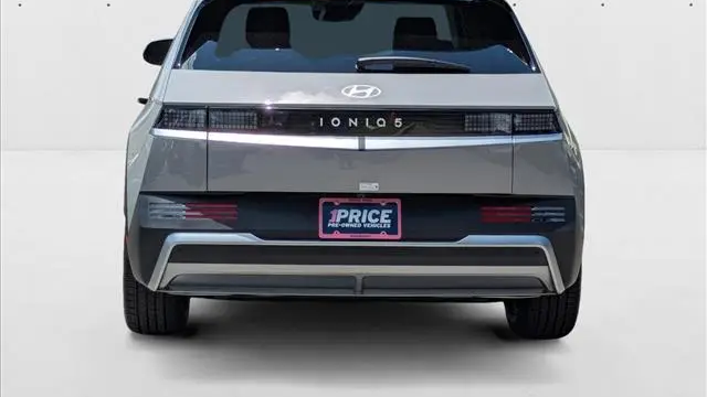 2025 Hyundai IONIQ 5 SE