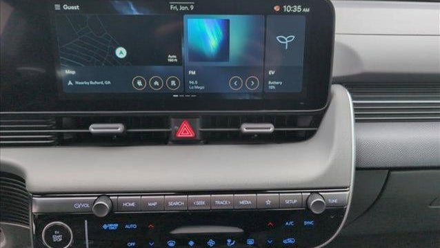 2026 Hyundai IONIQ 5 SE