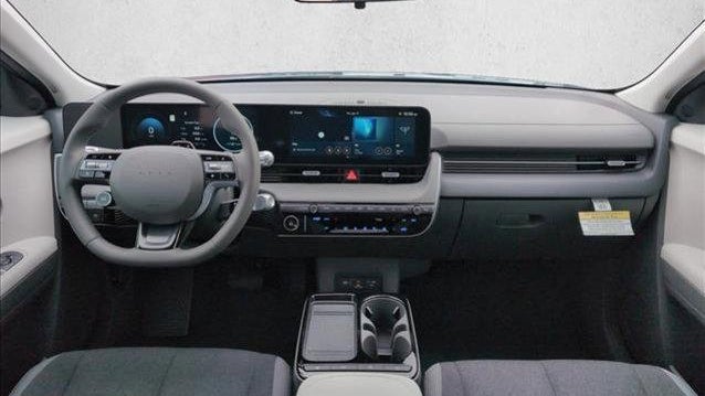 2026 Hyundai IONIQ 5 SE