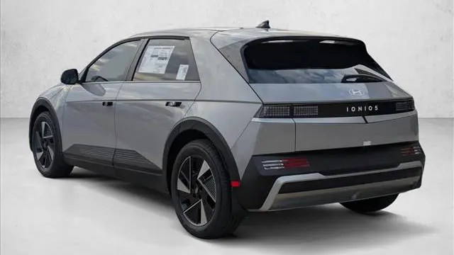2026 Hyundai IONIQ 5 SE