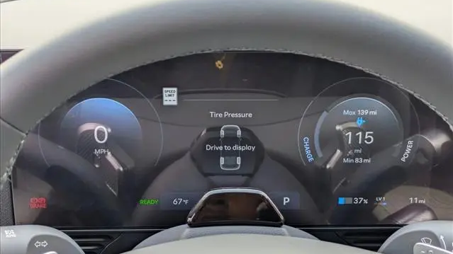 2026 Hyundai IONIQ 5 SE